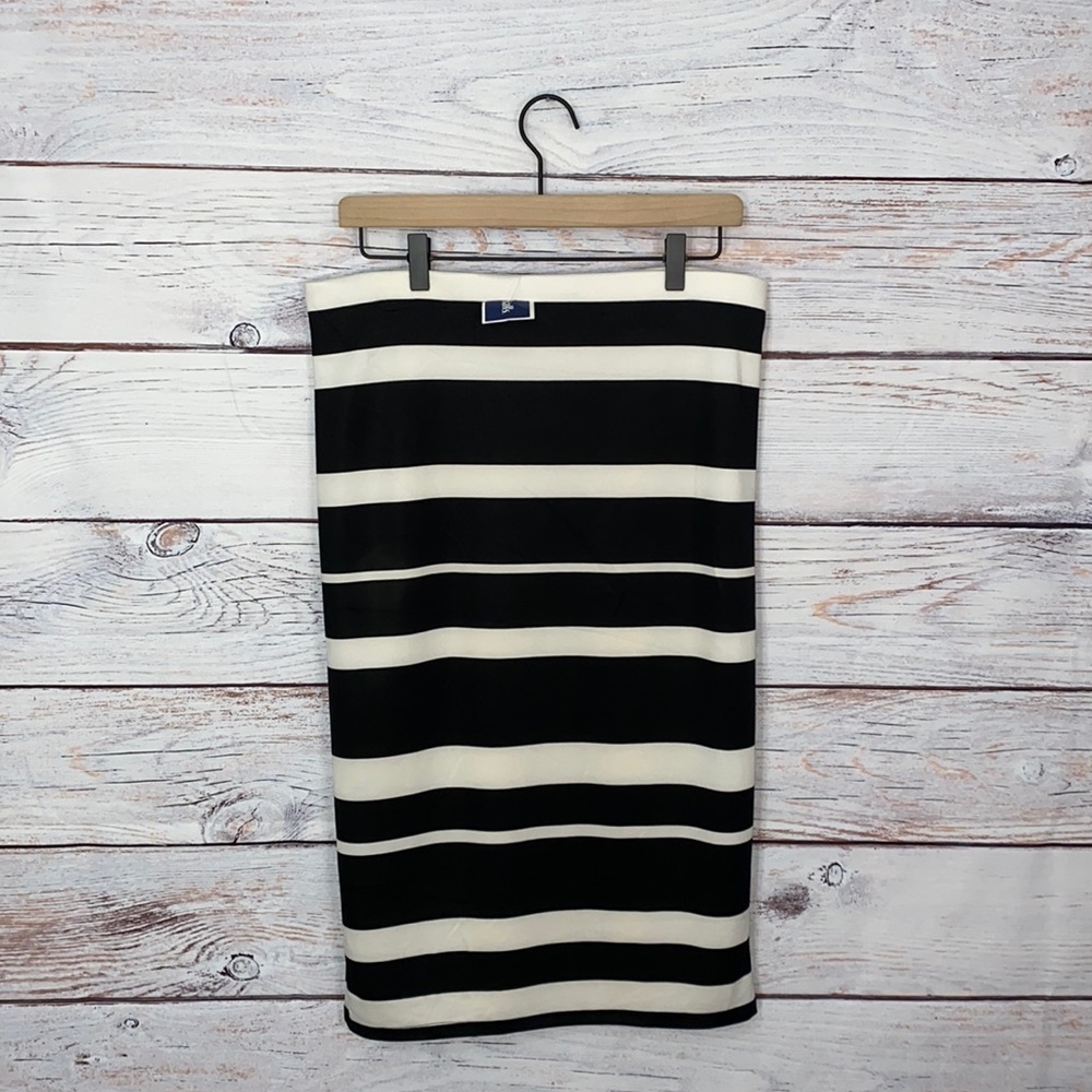 NWT Sans Souci Mid Length Striped Stretch Skirt